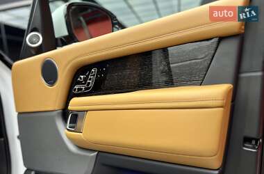 Внедорожник / Кроссовер Land Rover Range Rover 2018 в 
