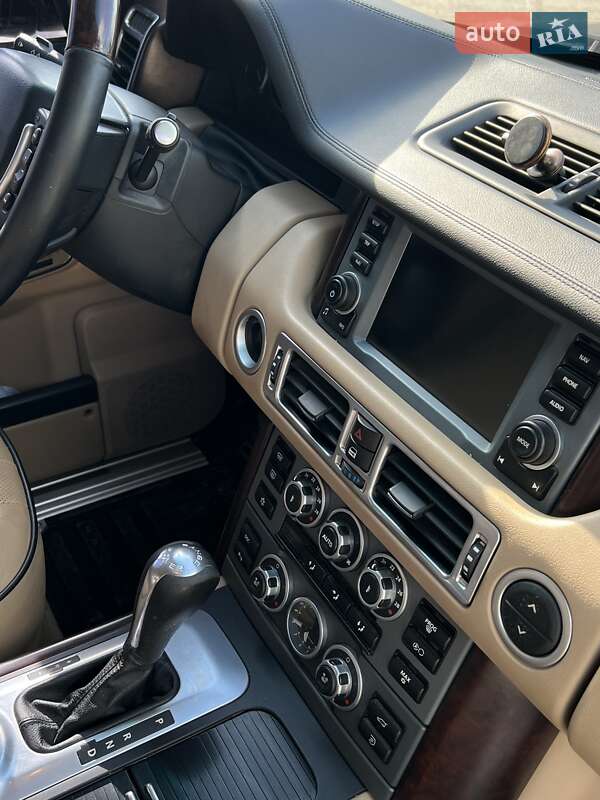 Внедорожник / Кроссовер Land Rover Range Rover 2008 в Черновцах