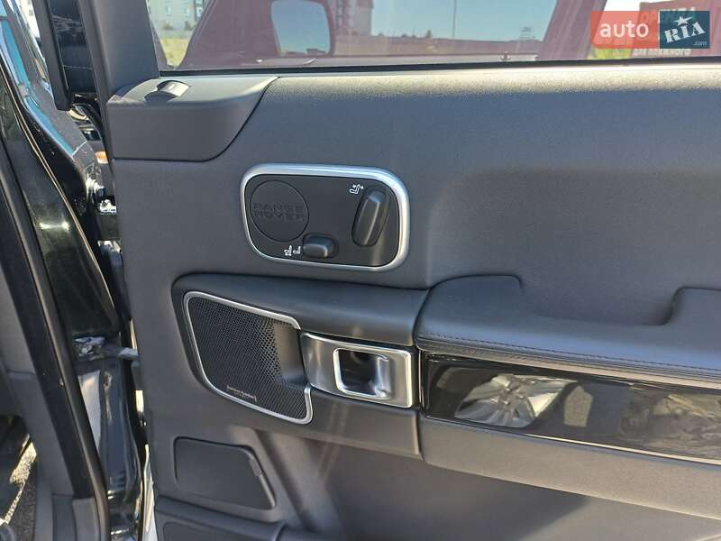 Позашляховик / Кросовер Land Rover Range Rover 2010 в Києві