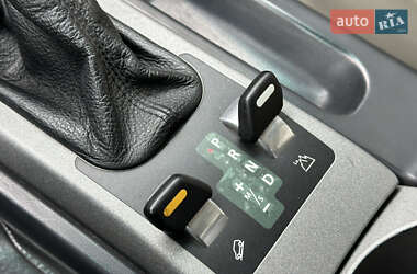 Позашляховик / Кросовер Land Rover Range Rover 2006 в 