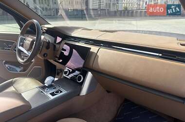 Позашляховик / Кросовер Land Rover Range Rover 2023 в 