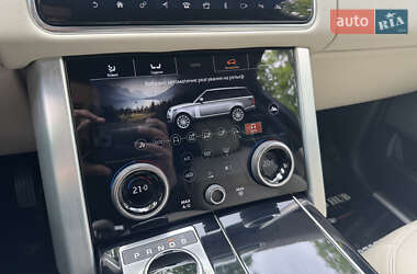 Внедорожник / Кроссовер Land Rover Range Rover 2021 в 