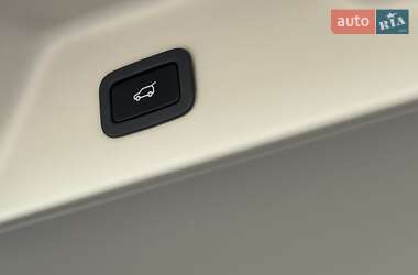 Внедорожник / Кроссовер Land Rover Range Rover 2013 в 