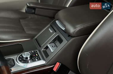 Позашляховик / Кросовер Land Rover Range Rover 2011 в 