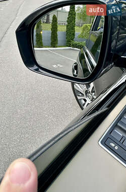 Внедорожник / Кроссовер Land Rover Range Rover 2015 в 