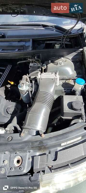 Внедорожник / Кроссовер Land Rover Range Rover 2005 в Ровно