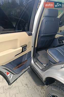 Внедорожник / Кроссовер Land Rover Range Rover 2004 в 