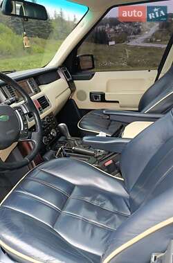 Внедорожник / Кроссовер Land Rover Range Rover 2004 в 