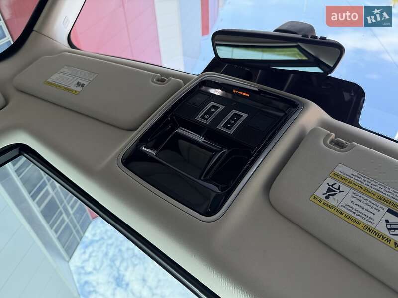 Позашляховик / Кросовер Land Rover Range Rover 2016 в Києві