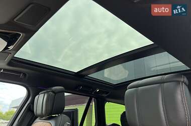 Позашляховик / Кросовер Land Rover Range Rover 2021 в 