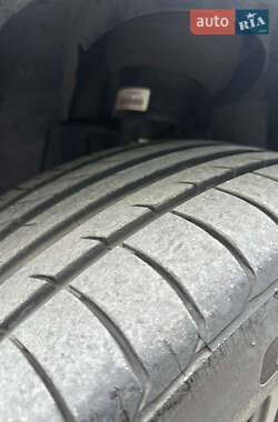 Внедорожник / Кроссовер Land Rover Range Rover 2011 в 
