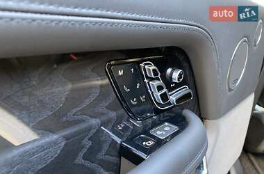 Внедорожник / Кроссовер Land Rover Range Rover 2019 в 