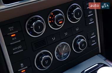 Позашляховик / Кросовер Land Rover Range Rover 2012 в 