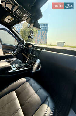 Внедорожник / Кроссовер Land Rover Range Rover 2015 в 