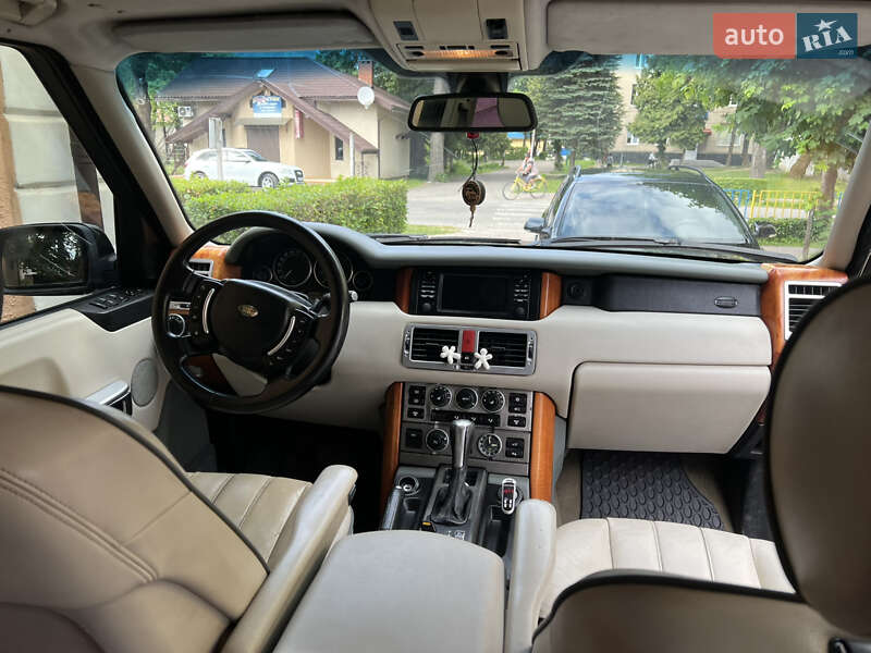 Внедорожник / Кроссовер Land Rover Range Rover 2002 в Сколе