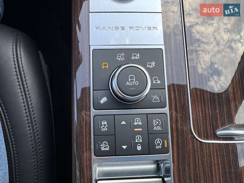 Внедорожник / Кроссовер Land Rover Range Rover 2016 в Тернополе