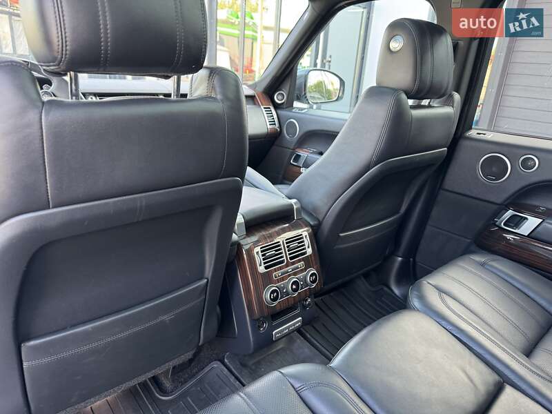 Внедорожник / Кроссовер Land Rover Range Rover 2016 в Тернополе