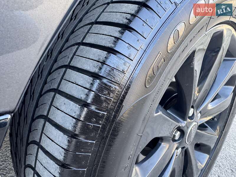 Внедорожник / Кроссовер Land Rover Range Rover 2016 в Тернополе