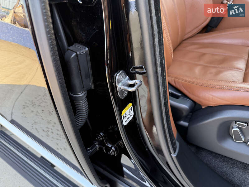 Позашляховик / Кросовер Land Rover Range Rover 2014 в Одесі