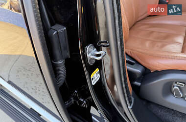 Внедорожник / Кроссовер Land Rover Range Rover 2014 в 