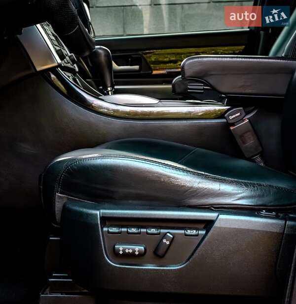 Позашляховик / Кросовер Land Rover Range Rover 2007 в Кам'янському