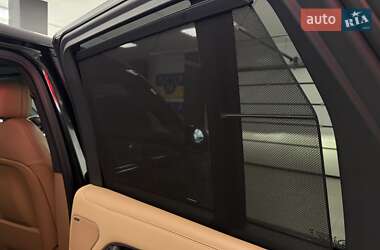 Позашляховик / Кросовер Land Rover Range Rover 2023 в 