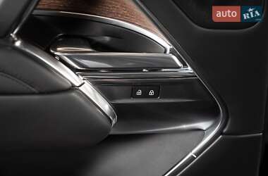 Внедорожник / Кроссовер Land Rover Range Rover 2022 в 