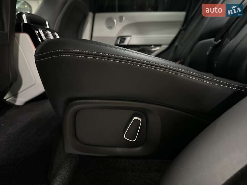 Внедорожник / Кроссовер Land Rover Range Rover 2013 в Киеве