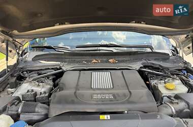 Позашляховик / Кросовер Land Rover Range Rover 2013 в 