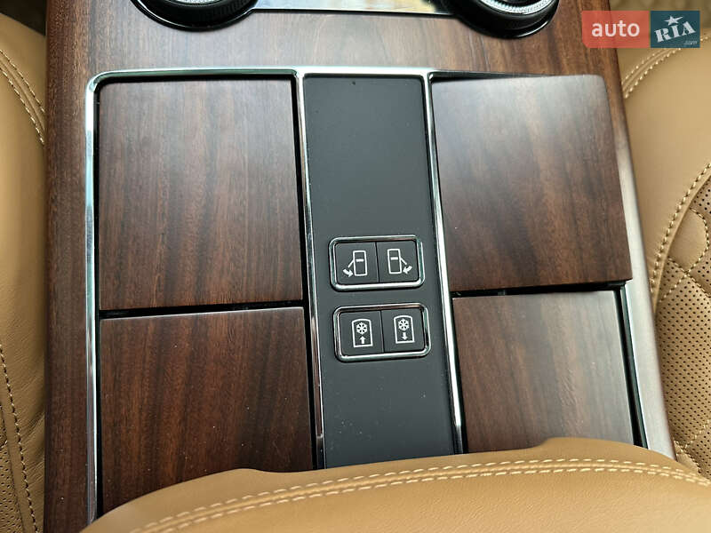 Позашляховик / Кросовер Land Rover Range Rover 2021 в Києві