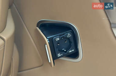 Внедорожник / Кроссовер Land Rover Range Rover 2021 в 