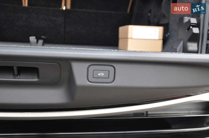 Внедорожник / Кроссовер Land Rover Range Rover 2024 в Одессе