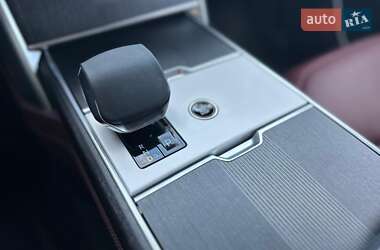 Внедорожник / Кроссовер Land Rover Range Rover 2024 в 