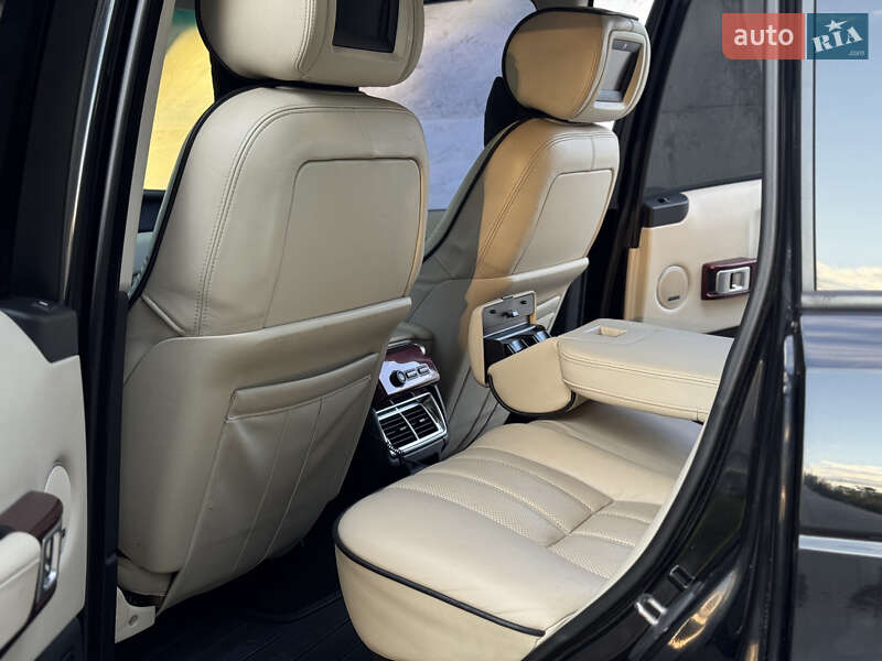 Внедорожник / Кроссовер Land Rover Range Rover 2006 в Зборове