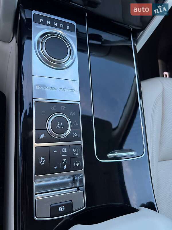 Внедорожник / Кроссовер Land Rover Range Rover 2013 в Вараше фото 38 Внедорожник / Кроссовер Land Rover Range Rover 2013 в Вараше