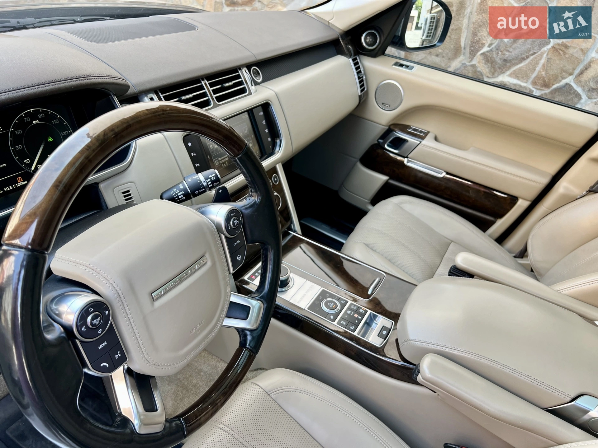 2015 Land Rover Range Rover - мініатюра 29