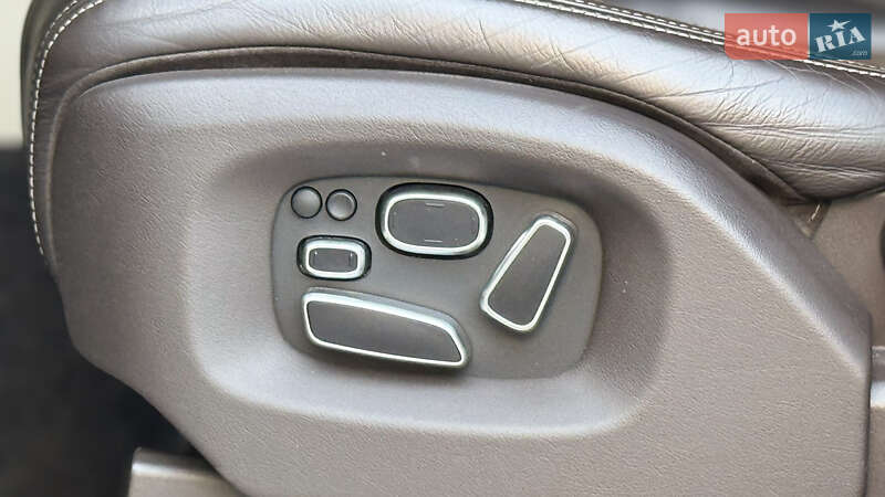 Внедорожник / Кроссовер Land Rover Range Rover 2013 в Вараше