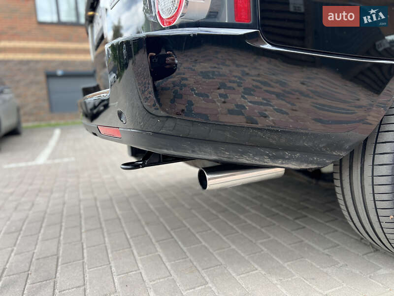 Позашляховик / Кросовер Land Rover Range Rover 2010 в Києві