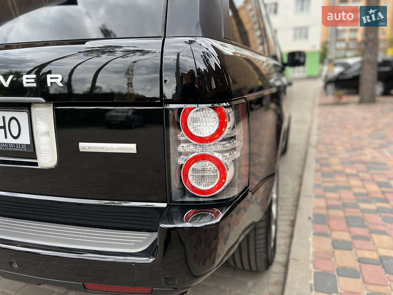 Позашляховик / Кросовер Land Rover Range Rover 2010 в Києві