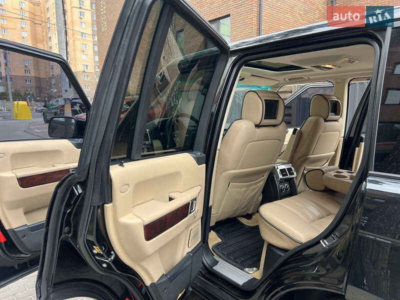 Позашляховик / Кросовер Land Rover Range Rover 2010 в Києві