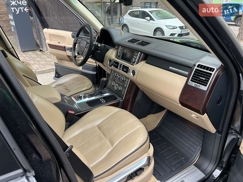 Позашляховик / Кросовер Land Rover Range Rover 2010 в Києві