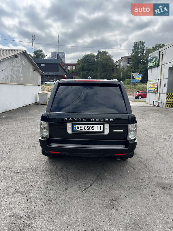 Внедорожник / Кроссовер Land Rover Range Rover 2005 в Черновцах