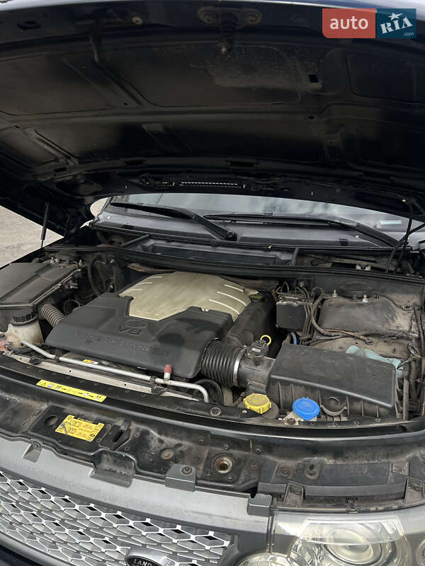Внедорожник / Кроссовер Land Rover Range Rover 2005 в Черновцах