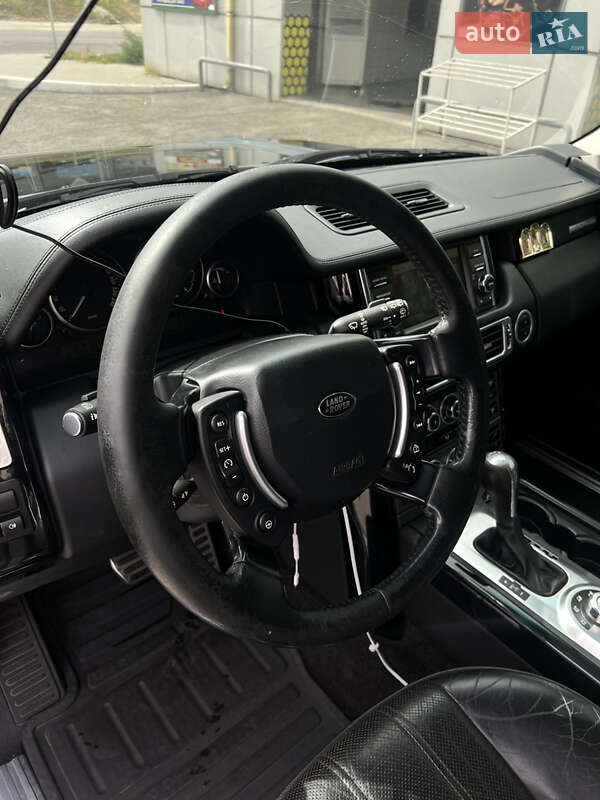 Внедорожник / Кроссовер Land Rover Range Rover 2005 в Черновцах