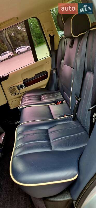 Позашляховик / Кросовер Land Rover Range Rover 2008 в Чернівцях