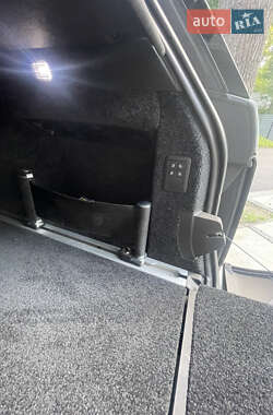 Внедорожник / Кроссовер Land Rover Range Rover 2013 в 