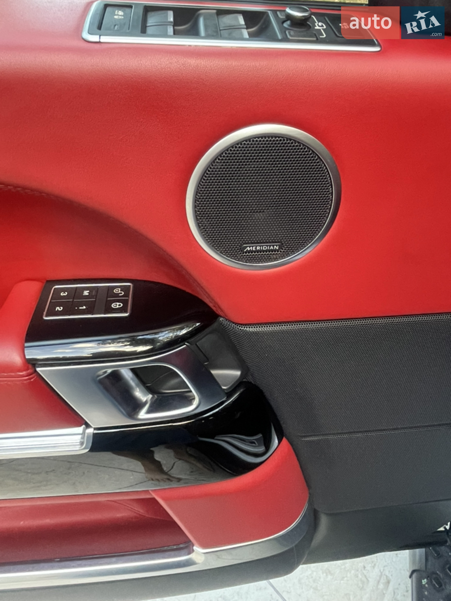 2013 Land Rover Range Rover - мініатюра 17
