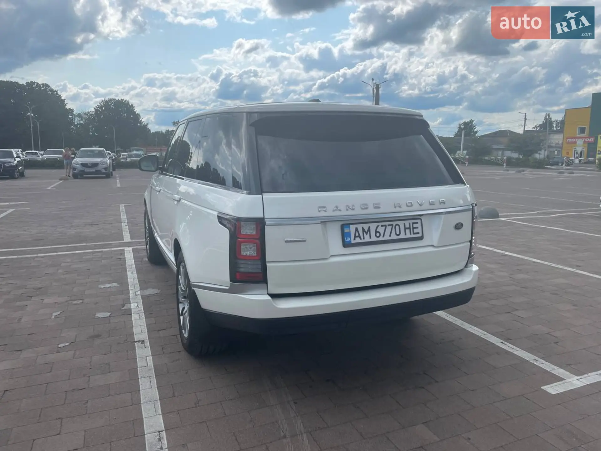 2013 Land Rover Range Rover - мініатюра 21