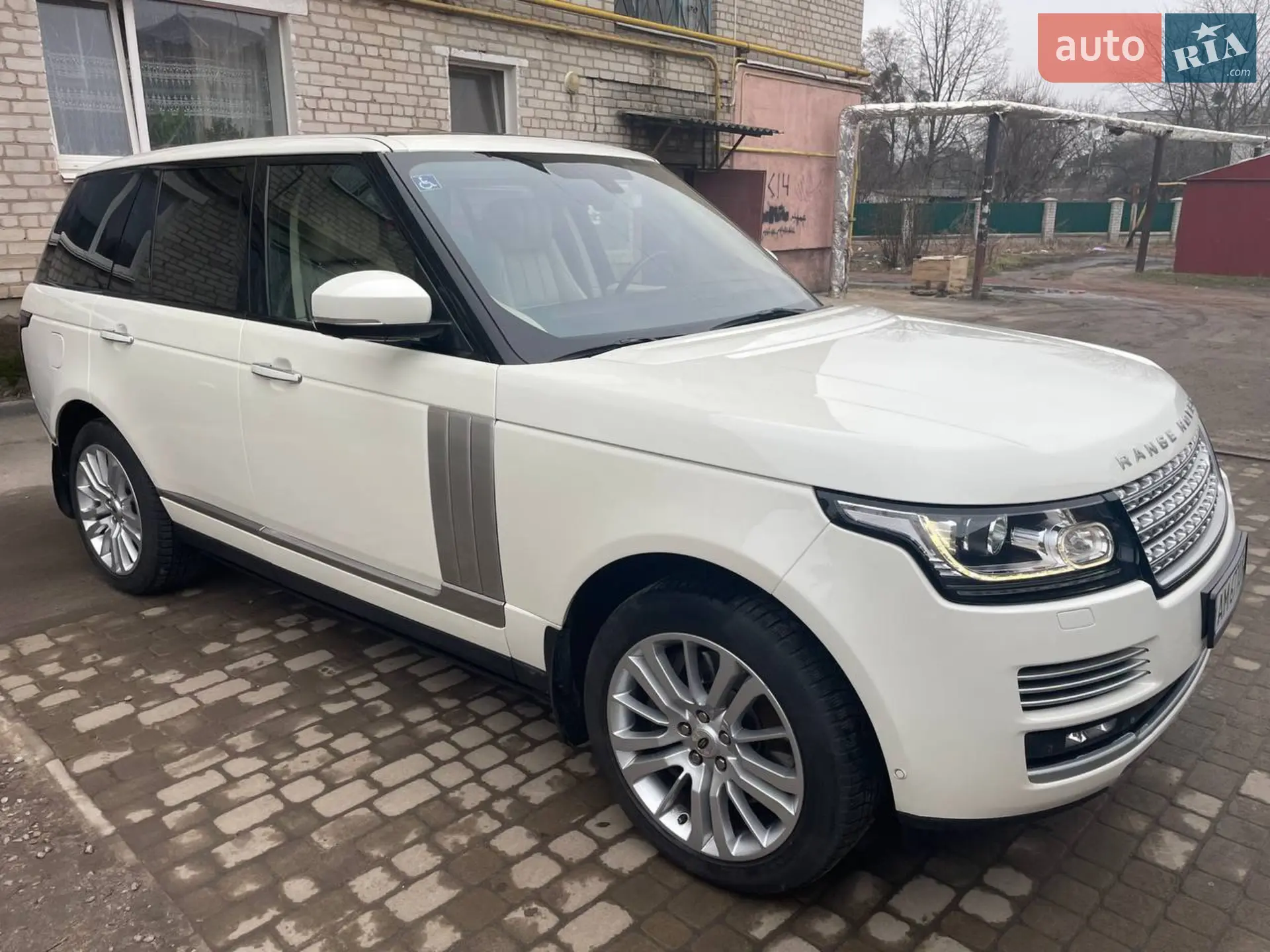 2013 Land Rover Range Rover - мініатюра 25