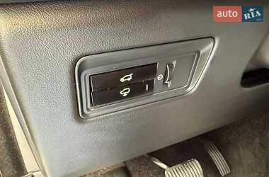 Внедорожник / Кроссовер Land Rover Range Rover 2013 в 